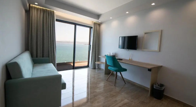 Семейный номер Standard с видом на море Aianteion Bay Luxury Hotel & Suites