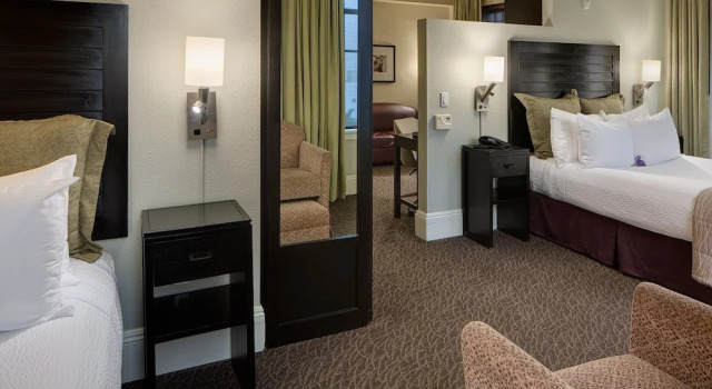 Люкс для гостей с ограниченными возможностями The Sofia Hotel