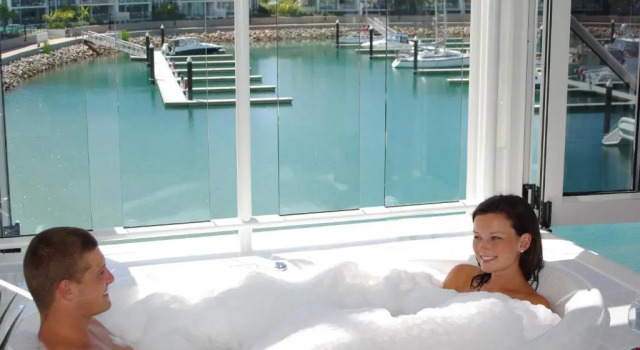 Апартаменты Beachside Magnetic Harbour Apartments