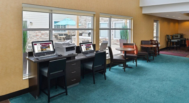 Residence Inn Champaign, Забронировать Отель Отели Иллинойс 3 звезды, 3*