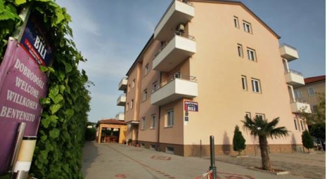 Apartments Bili, Rezerwuj Apartament Hotele w Split-Dalmatia County z parkingiem, Parking