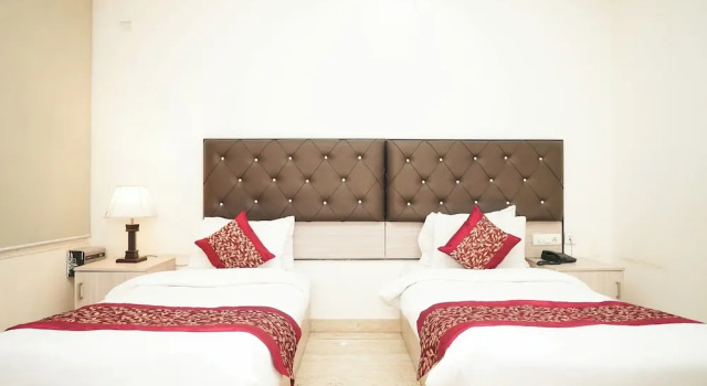 Номер Superior Kabul Hotel Medanta Hospital, Gurugram