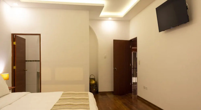 Suites Experience by Hotel David, Забронировать Отель Centro Histórico Кито, рядом с Del Arbolito Park