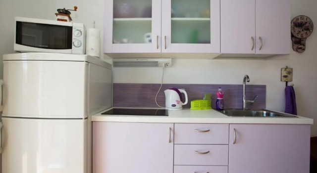 Трёхместный номер с видом на город Guest House Gugily