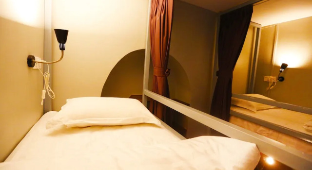 Четырёхместный номер Standard Little Yangon Hostel