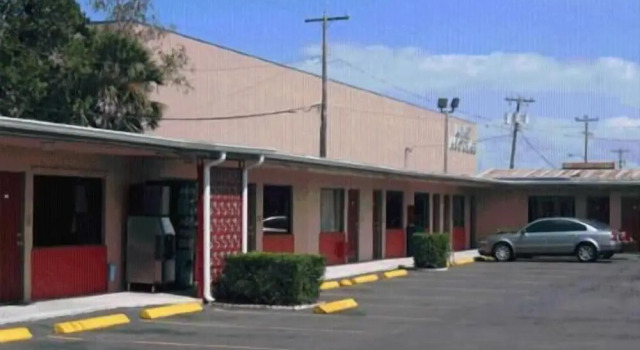 Plaza Travel Inn, Забронировать Мини-отель Мини-отели Southwest Florida, Мини-отель