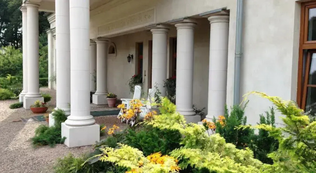 Pałac Zdrojowy, Book Hotel Krzeszowice Kraków-Częstochowa Upland