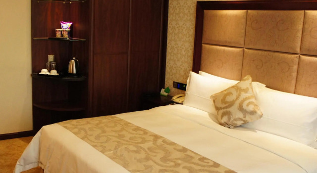 Номер Deluxe Shenzhen Yijia International Hotel