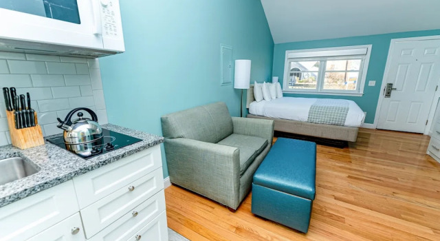Двухместная студия Edgewater Beach Resort