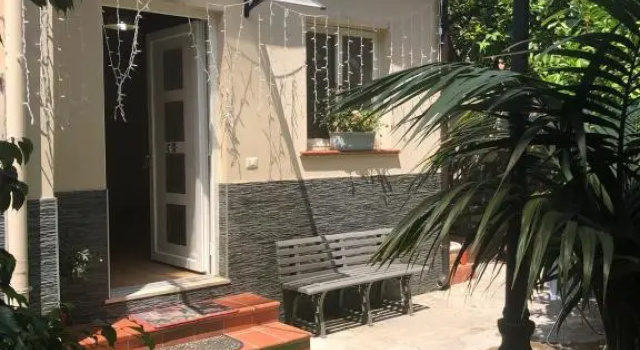 B&B Sophie, Book Bed and Breakfast Hoteller i Napoli med parkering, Parkering
