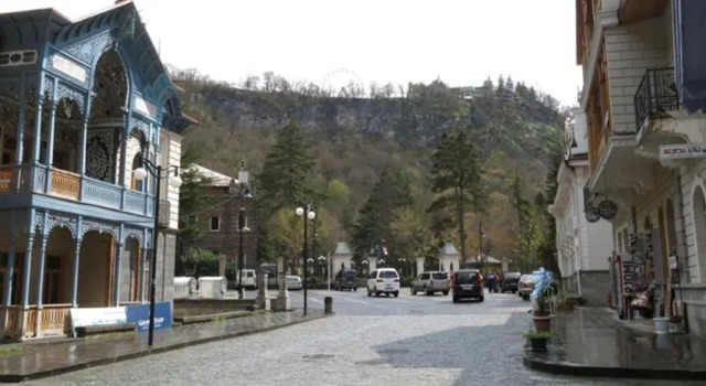 Borjomi Aprili Apartment, Prenota Appartamento Hotel a Samckhe Javakheti con parcheggio, Parcheggio