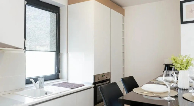 Luxury Apartment with Private Parking, Prenota Appartamento Giroc Timiş