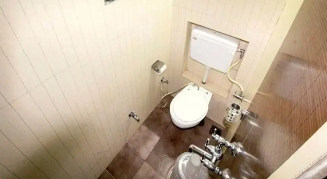 Room Maangta 122 Andheri East