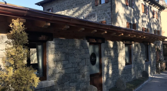 Bed & Breakfast Casa Benassi, Book Hotel Hoteller i Cimone med pool, Swimmingpool
