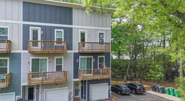 Private Haven in Charlotte- 5mins Uptown, Buchen Sie Ferienhaus Charlotte North Carolina