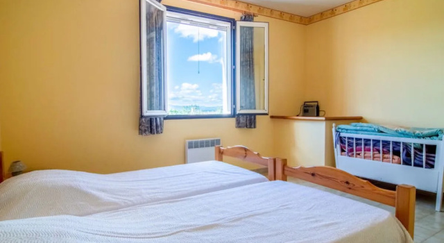 Les Velours (Tav100), Rezervasyon Otel Green Provence otoparklı oteller, Otopark