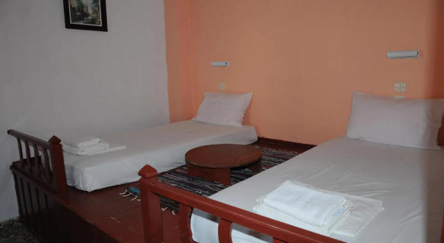 Chrysanthi Studios & Apartments, Reserva ahora Apartamento Hoteles en Rodas con piscina, Piscina