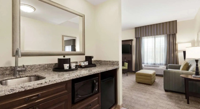 Номер Standard Hampton Inn & Suites San Bernardino