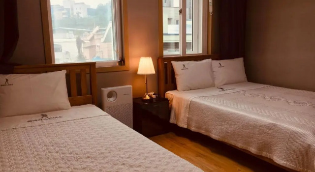 Трёхместный номер Standard с видом на город Backpackers In Yeosu