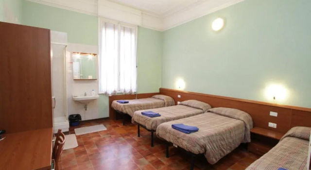 Четырёхместный номер Standard Hotel Barone