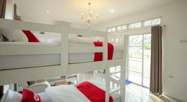 OYO 556 Chaisathan Cottage, Забронировать Дом для отпуска Сарапхи 
