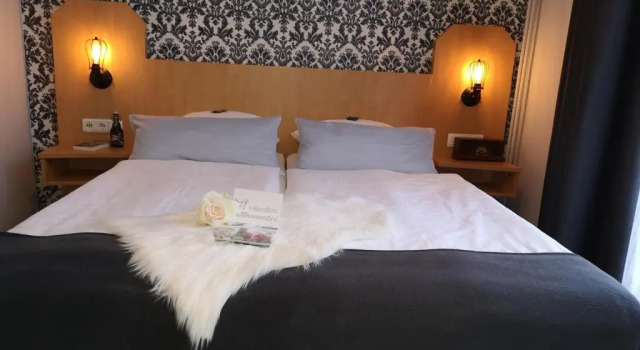 Двухместный номер Standard с балконом Hotel am Kurpark- Sauna kostenfrei inklusive