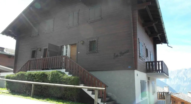 Апартаменты Apartments Roxes