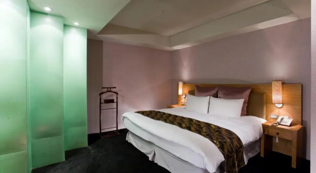 Номер Premier H.M.Hotel
