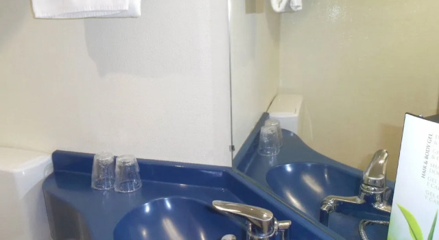 Двухместный номер Standard Contact Hôtel Marseille Aubagne