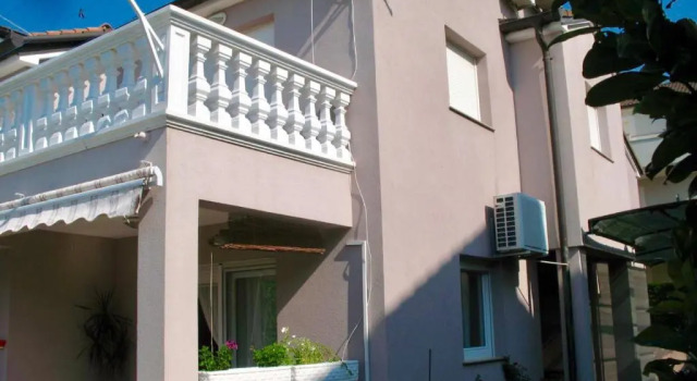 Zsa Zsa Holiday Home