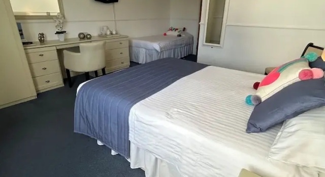 Семейный номер Standard с видом на сад Westhill Country Hotel