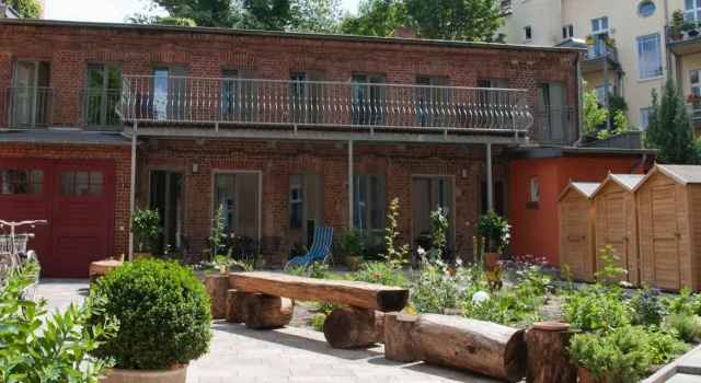 Beautiful And Cozy Remise for Up To 6 Guests