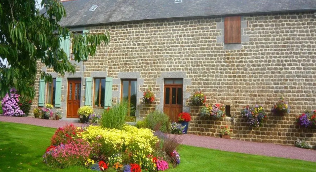 Le Rocher B&B, Reserva ahora Bed & breakfast Tinchebray-Bocage Normandía