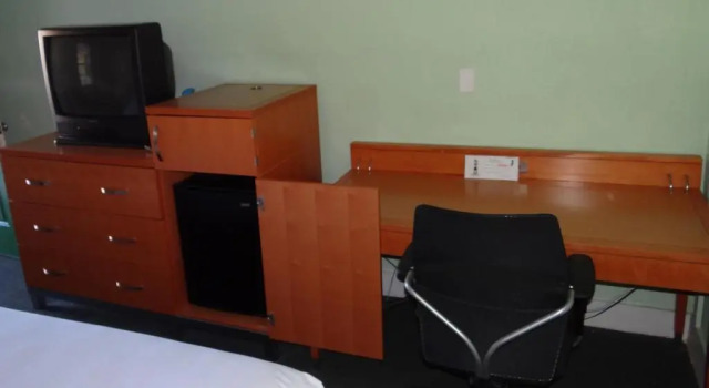 Номер Standard Jonathan Edwards Motel