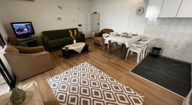 Girne Center 3 rooms 150 m to Beach