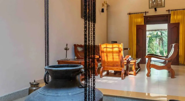 Crystal Homestay by Vista Rooms