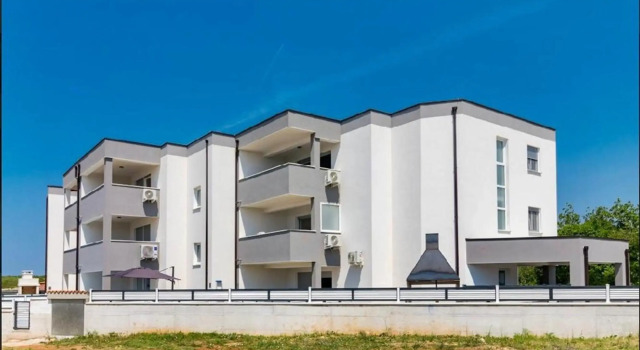 Pool Apartment Sax, Забронировать Апартаменты/квартира Медулин Pula Riviera, рядом с Vižula Archaeological Site