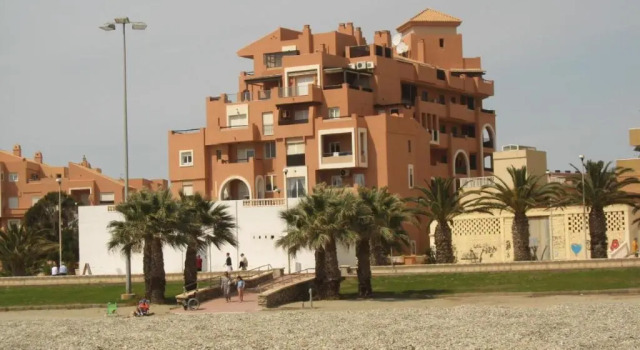 Апартаменты Apartamento en primera línea de playa, con vistas a la playa