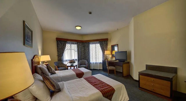 Люкс Executive Elaf Taiba Hotel