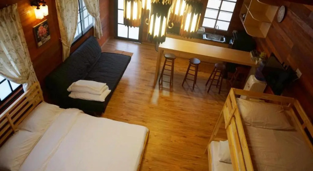 Коттедж с балконом и с красивым видом из окна T-Box Sungai Lembing