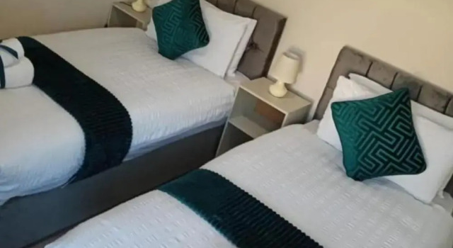Коттедж Chatham Home - Sleeps 6 - Close to Station - Wifi