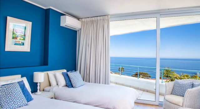 Апартаменты Luxury Bay Reflections Camps Bay Luxury Serviced Apartments