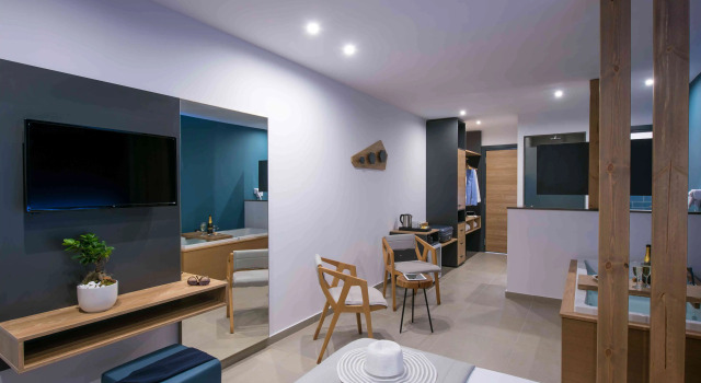 Enorme Infinity Beach ex Infinity Blue