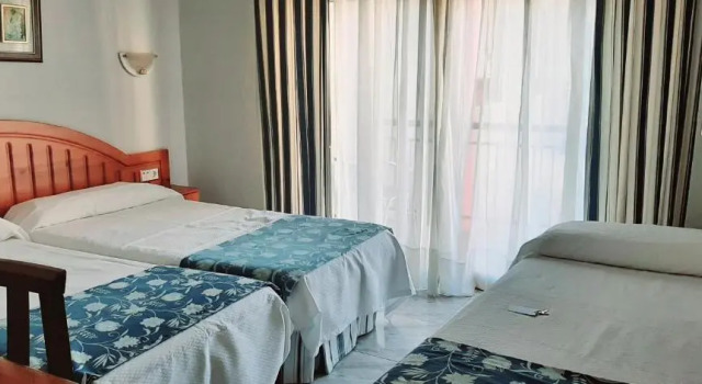 Трёхместный номер Standard Hotel Arillo