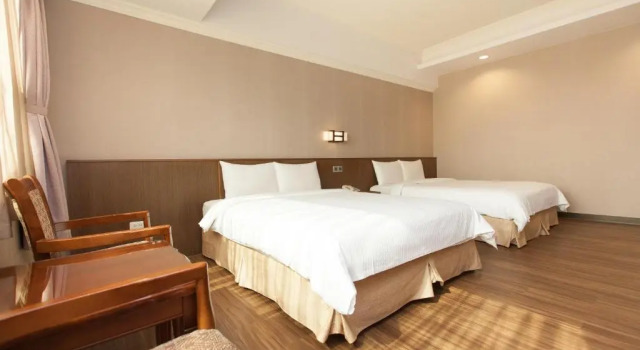 Четырёхместный номер Standard Hub Hotel Chiayi