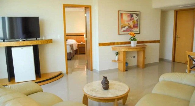 Полулюкс с видом на город Hotel Golden Park Internacional Foz & Convenções By Nacional Inn