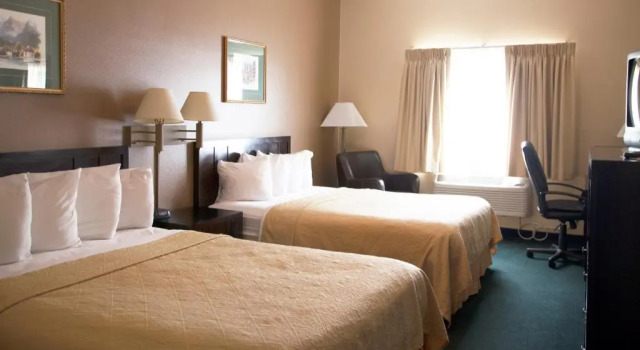 Четырёхместный номер Standard FairBridge Inn & Suites Leavenworth