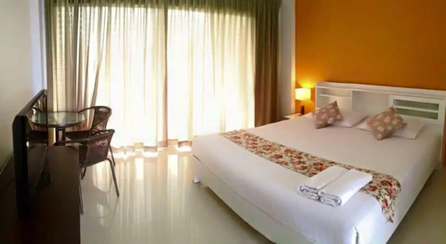 Семейный номер Standard с балконом Natnalin Hotel