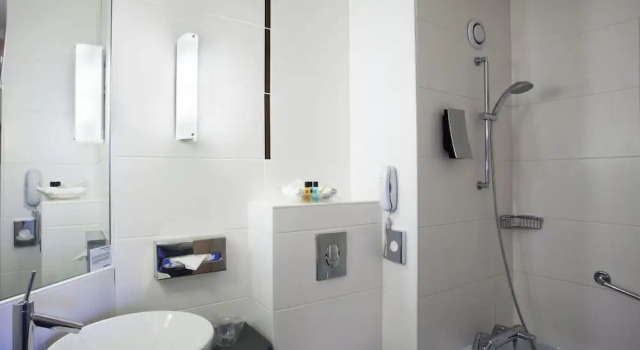 Номер Premium Holiday Inn Dijon by IHG