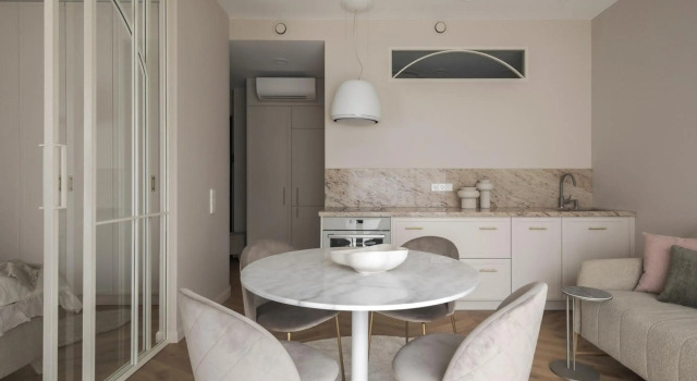 Bright with view apartment in Vilnius Old Town by IVIS House, Забронировать Апартаменты/квартира Старый город Вильнюс, рядом с Костел Святой Анны